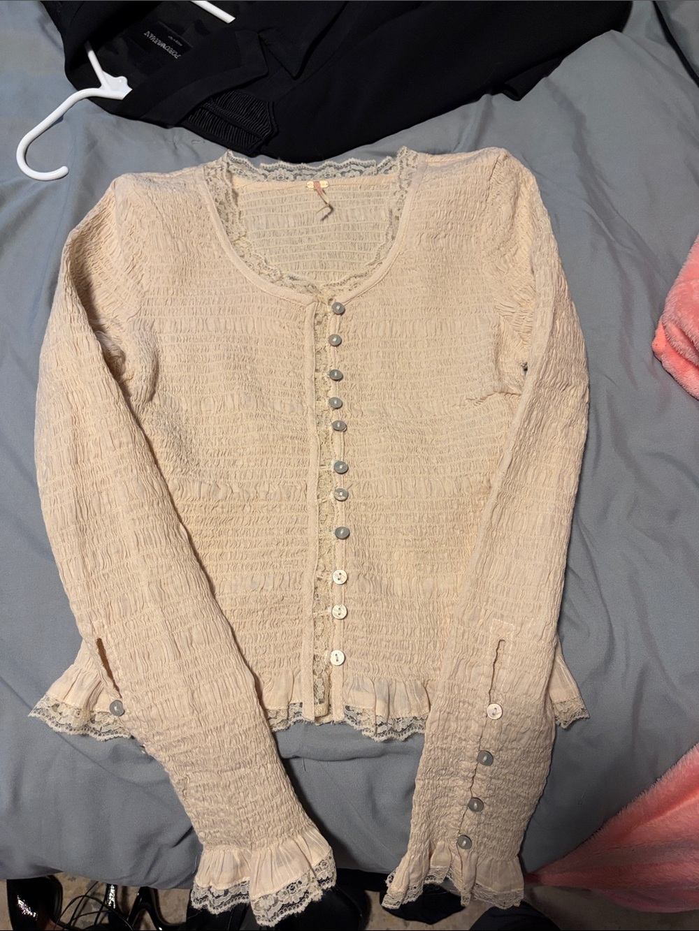 Women’s Cream Lace-Trim Button Cardigan